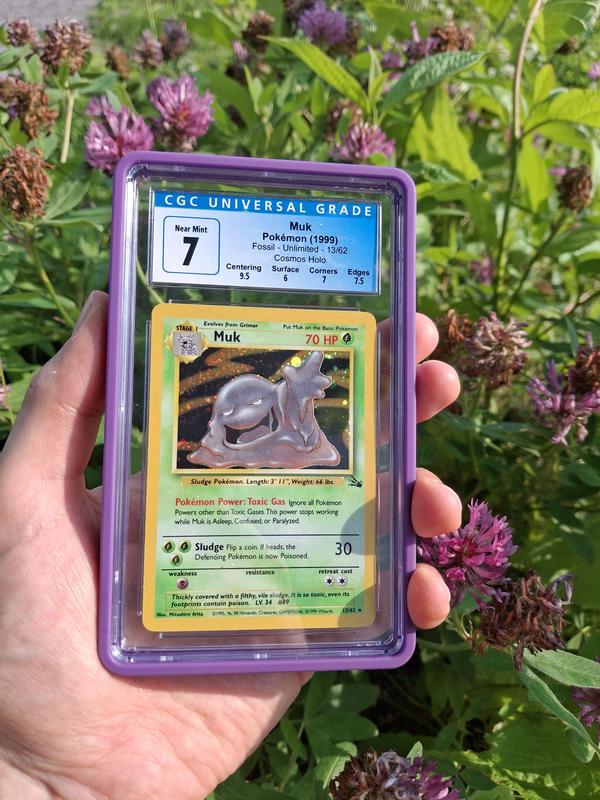 Cosmos foil Fossil [expansion] Muk, a test print for the new holofoil pattern with only a handful of known copies