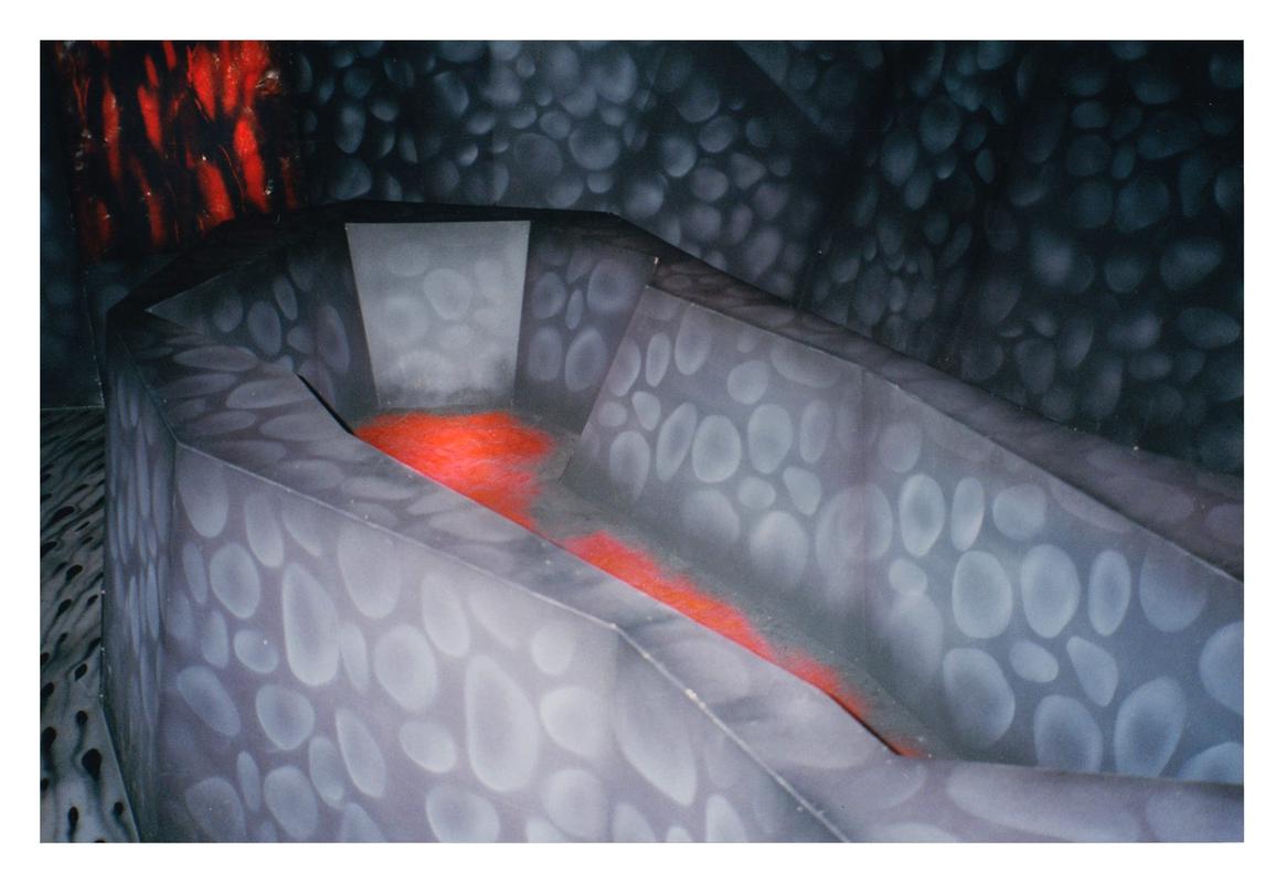 Another photograph of the lava pool
