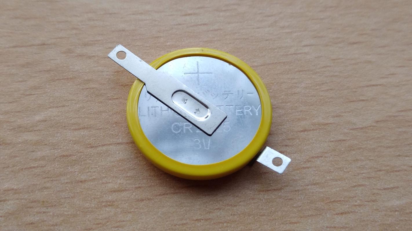 CR2025 batteries were used in Pokémon Gold, Silver and Crystal. Due to how quickly they lose life in those games, they are usually replaced. You can even purchase tabbed batteries to make soldering easier (Photo credit: Johto Times)