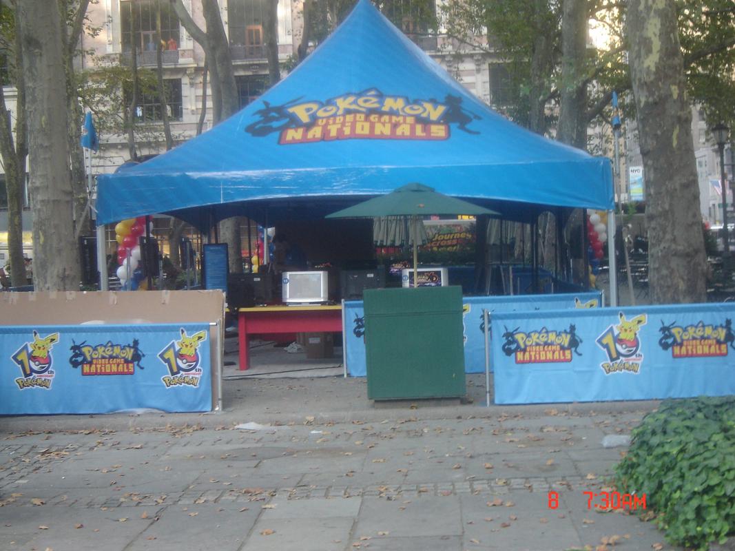 One of the dedicated gaming areas in Bryant Park, where attendees could play Pokémon XD: Gale of Darkness for the Nintendo GameCube